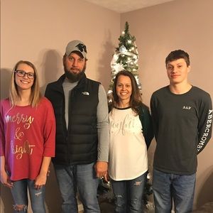 Meet your Posher, Bobbie